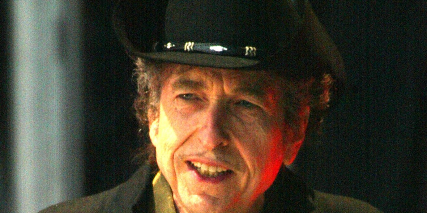 Bob Dylan lanzó su primer tema original en 8 años: escuchá todo una historia en ‘Murder Most Foul’