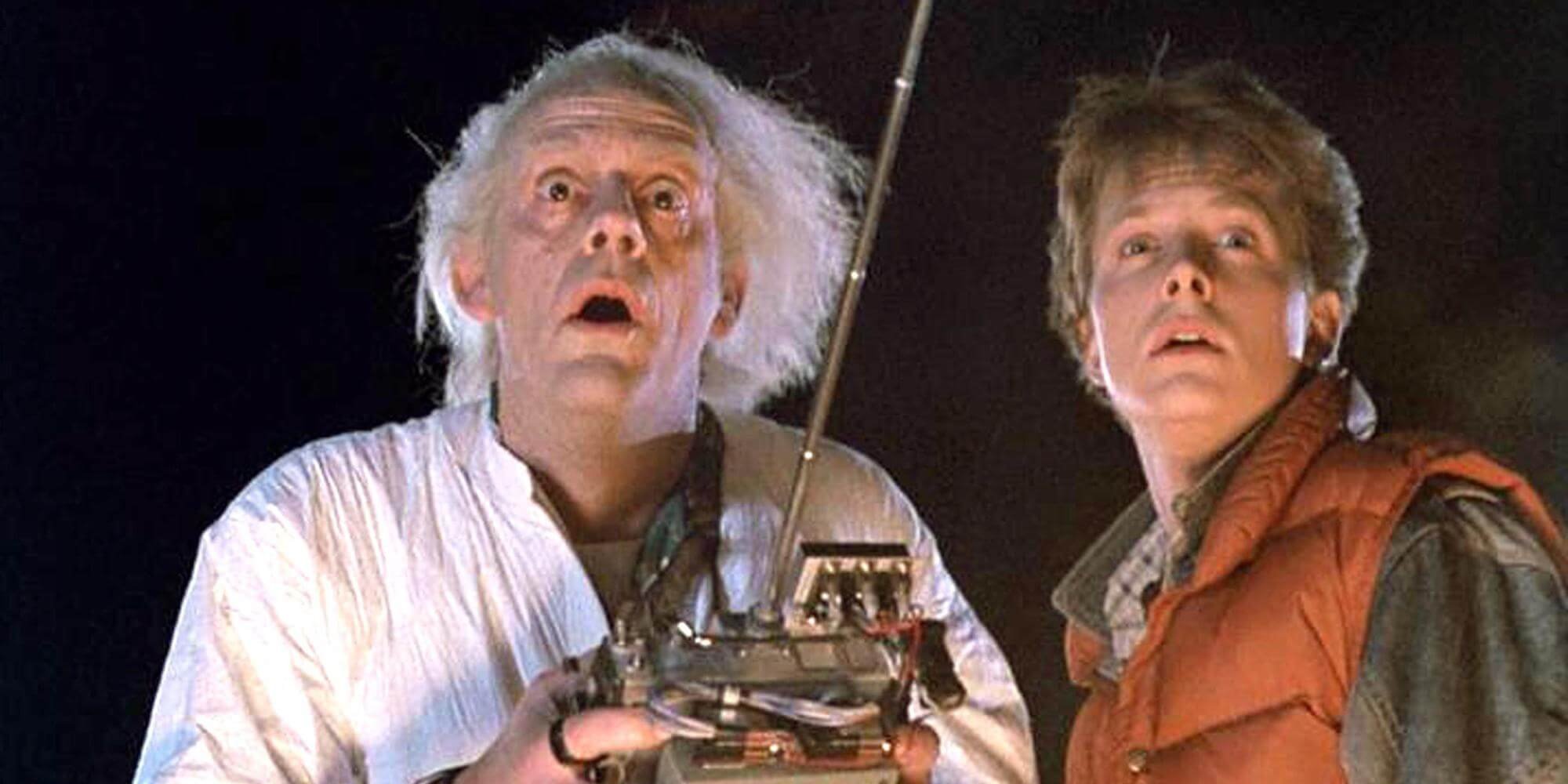 Juntos otra vez: Marty McFly y el Doc de Volver al Futuro se sacaron una foto – a 35 años de la primera película