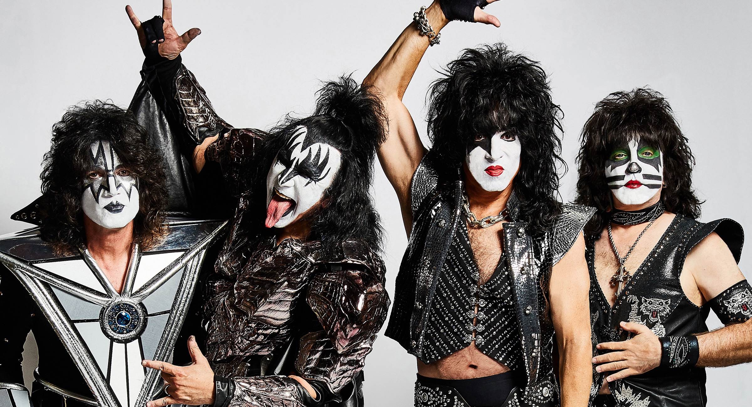Kiss celebra los 45 años de “Destroyer” y agrega fechas a su gira de despedida