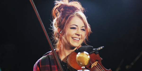 Lindsey Stirling se presenta el próximo 23 de marzo en el Luna Park, ¡y hablamos con ella!