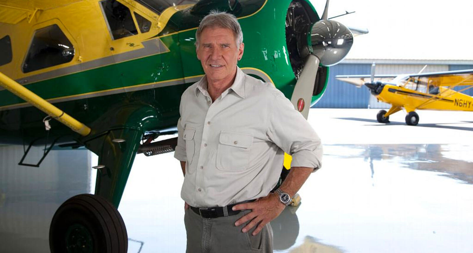 Investigan a Harrison Ford por casi chocar su avión con otro que estaba aterrizando