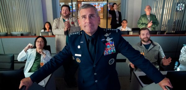 Se viene Space Force: Steve Carrell, el creador de The Office ¡y se suma alguien de Friends!