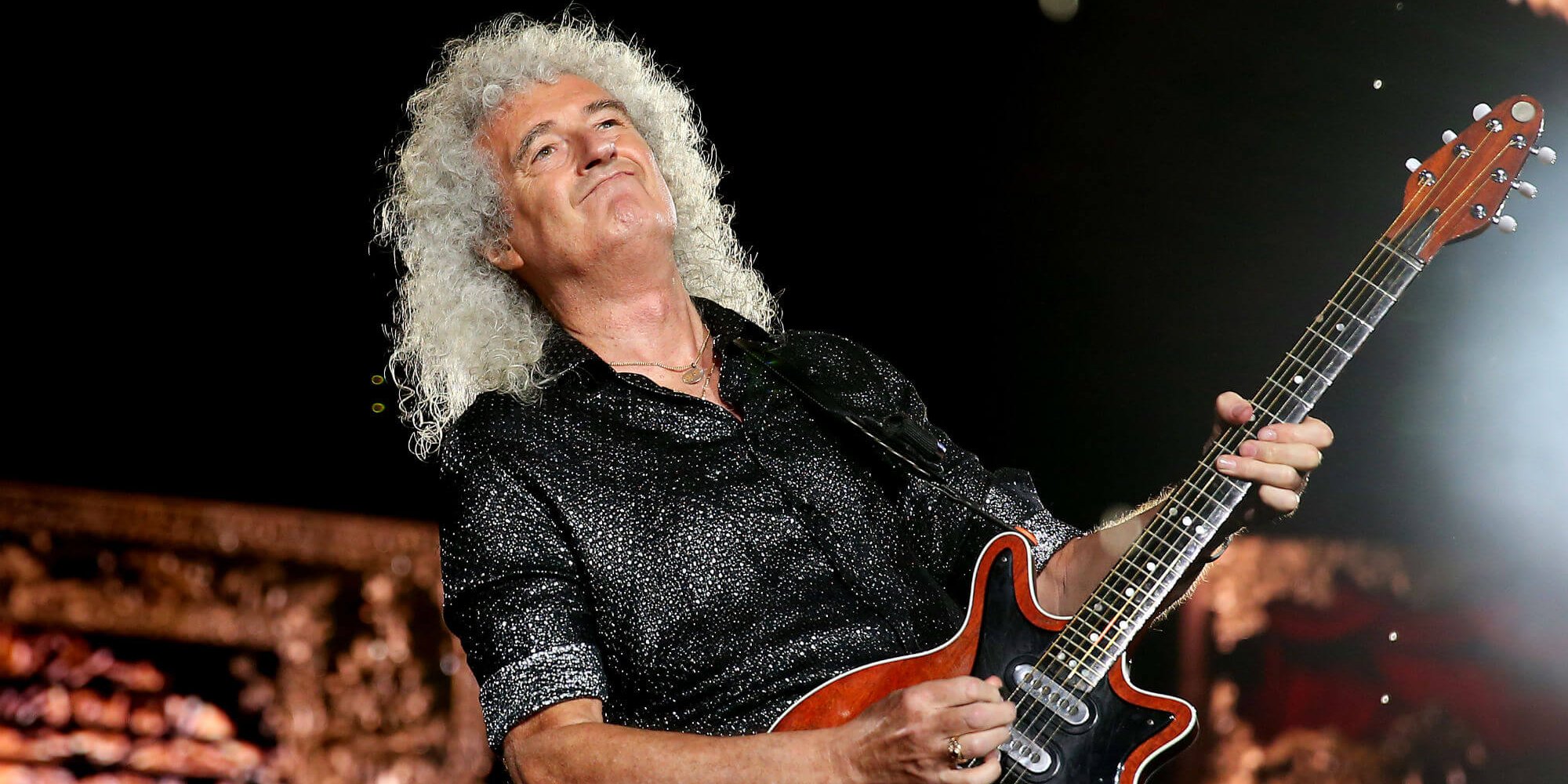 Brian May se rompió los glúteos “en pedazos” en un accidente