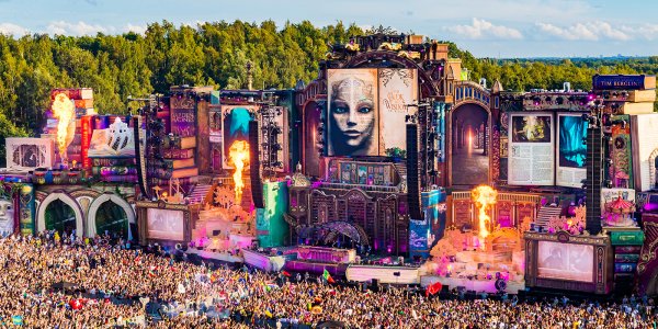 Con tecnología 3D, Tomorrowland anunció su impresionante line-up y por primera vez es accesible (en todo sentido)