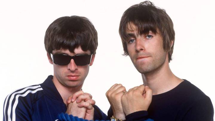 El fotógrafo de Oasis recordó una pelea épica entre los hermanos Gallagher
