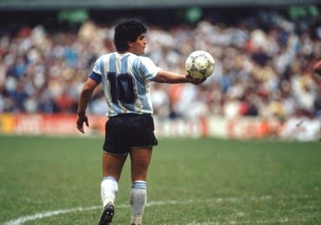 ¿Se puede ser feminista y llorar a Maradona?