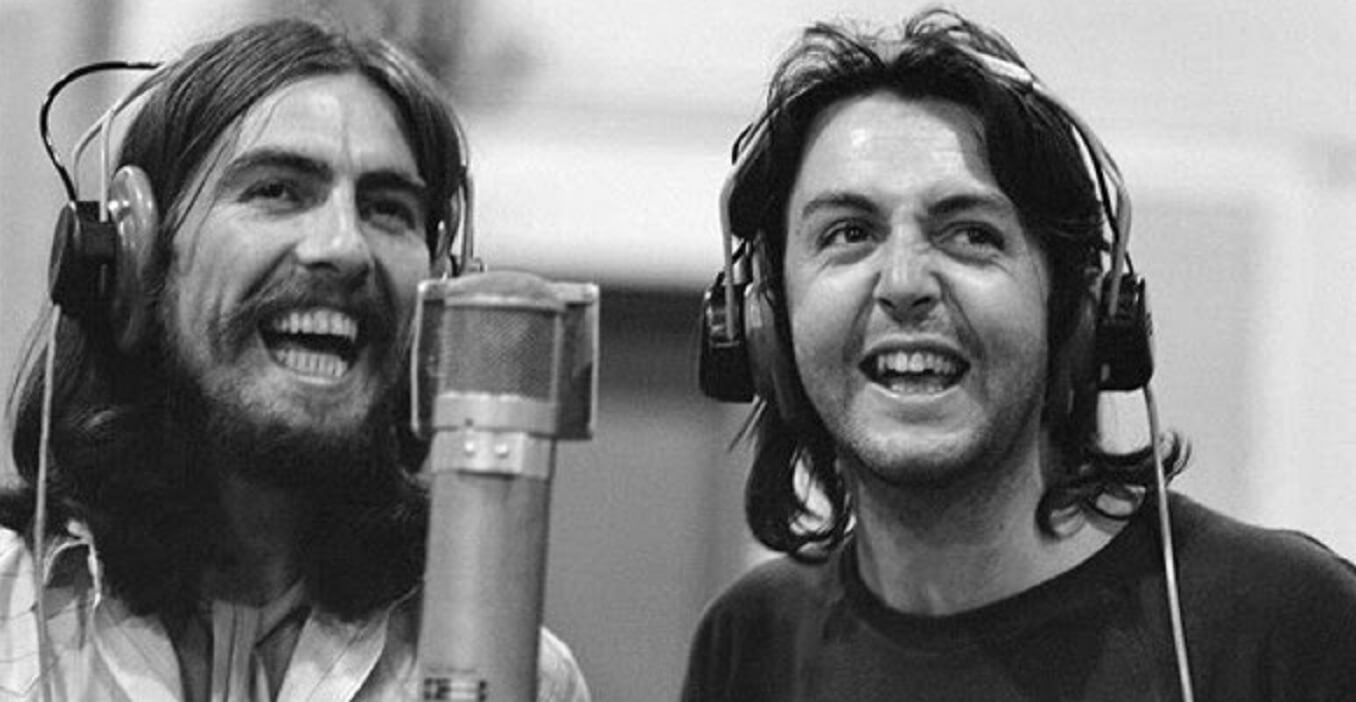 Paul McCartney confesó que habla con George Harrison a través de un árbol