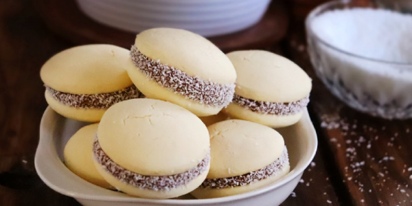 ¡Hacé alfajores de maicena en pocos minutos!