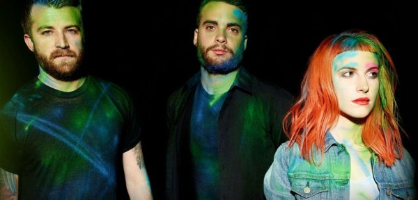 Hayley Williams presentó su nuevo disco