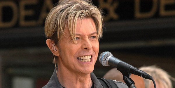 Lanzan nuevo disco de David Bowie