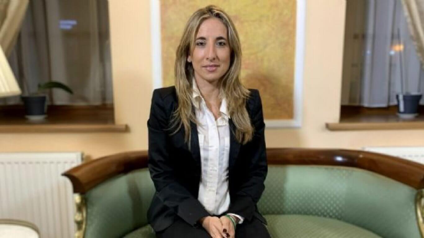  Cecilia Nicolini: “La prioridad de las vacunas que se hagan en el país será para Argentina”