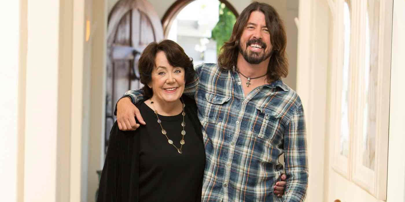 Dave Grohl y su mamá estrenarán una serie documental