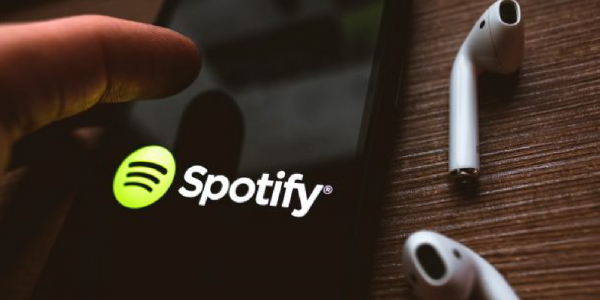 Spotify lanza una playlist con noticias y música personalizada