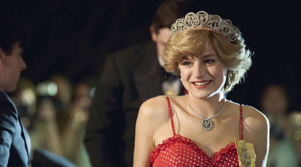 Emma Corrin habló sobre el rodaje de “The Crown”