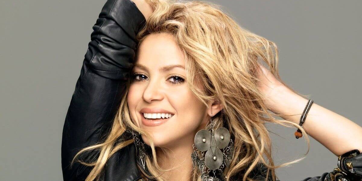 Shakira prepara su regreso y compartió fotos desde un estudio de grabación