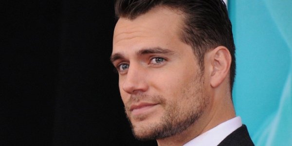 Henry Cavill se une a Mark Hamill y Gary Oldman en un proyecto inesperado