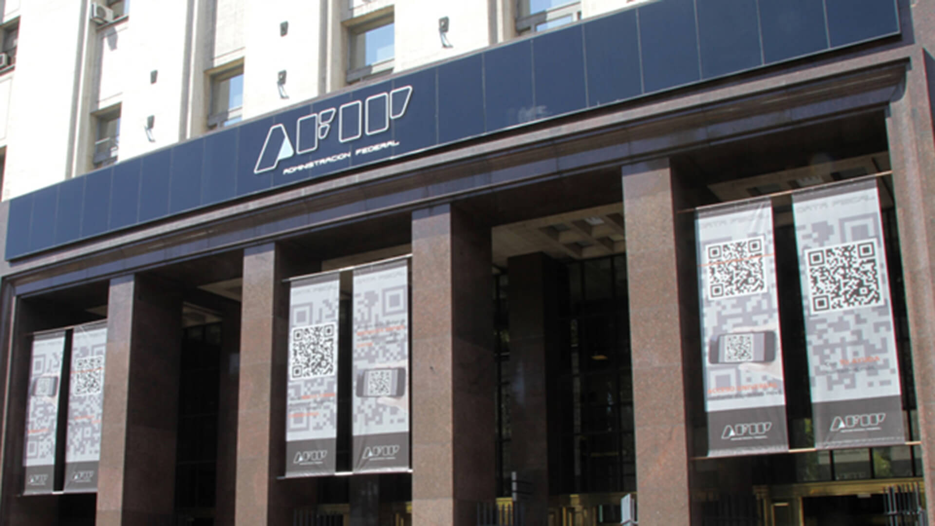 La Afip postergó los vencimientos de los impuestos a las Ganancias y Bienes Personales