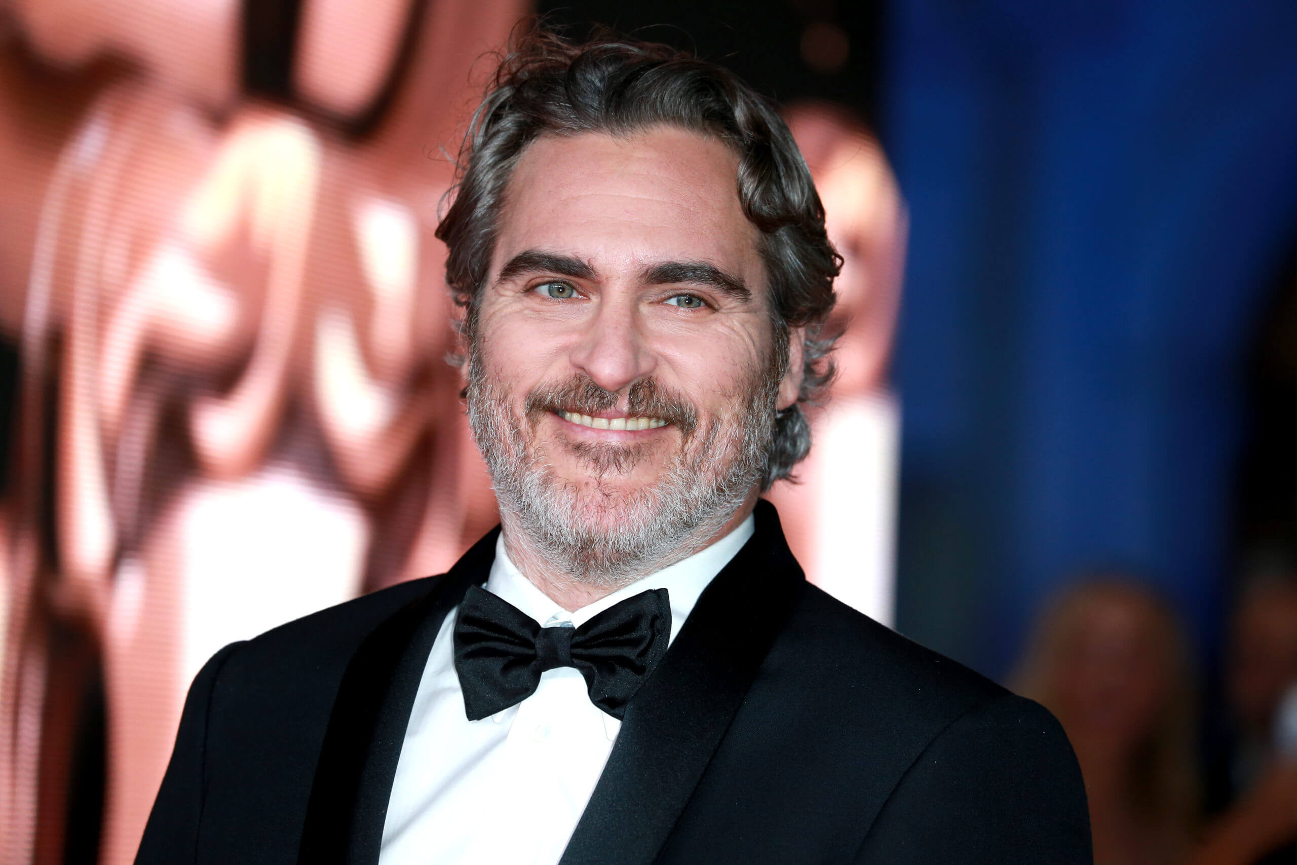 Joaquin Phoenix luce irreconocible para su nueva película