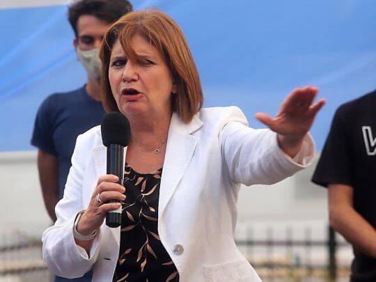 Patricia Bullrich: “Quieren festejar algo que no existió, es poco serio”