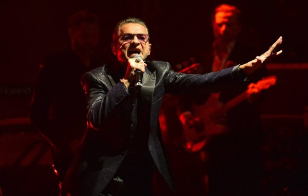 Dave Gahan mostró su nuevo material solista junto a Soulsavers