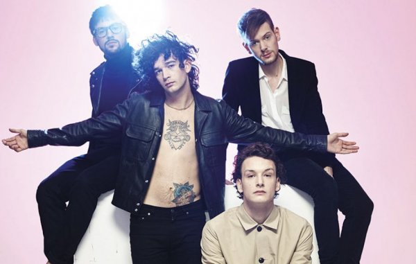 THE 1975 INSINUA NUEVO MATERIAL BORRANDO SUS CUENTAS EN LAS REDES SOCIALES