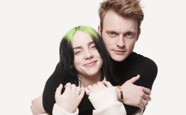 BILLIE EILISH Y SU HERMANO FINNEAS COMPONEN UN TEMA PARA LA NUEVA PELÍCULA DE PIXAR.