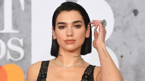 DUA LIPA SE SEPARA DE TAP MANAGEMENT