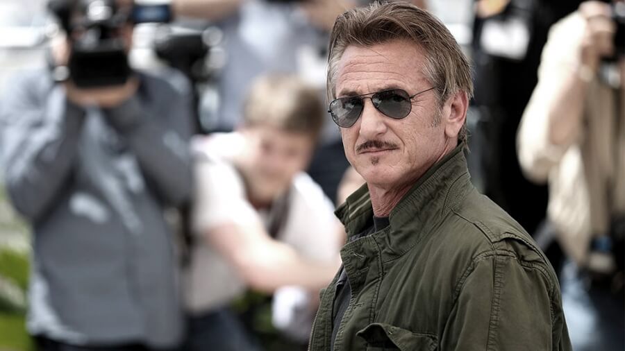 Sean Penn está en Ucrania para hacer un documental sobre la guerra con Rusia