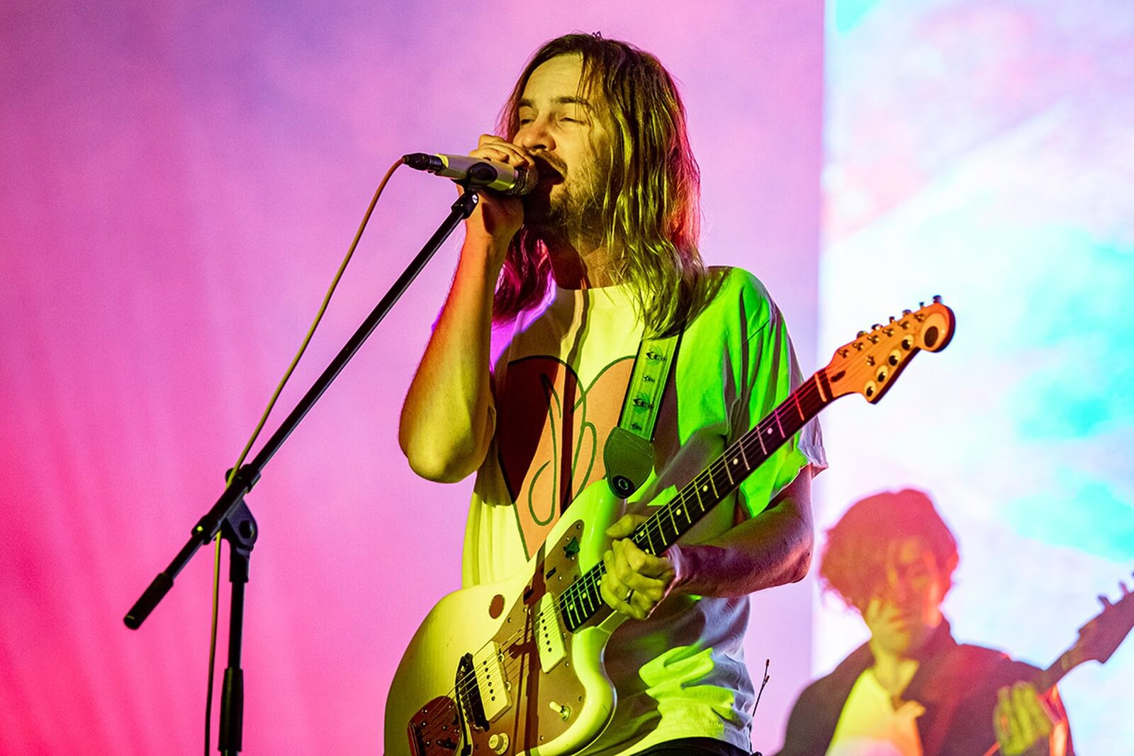 Tame Impala presentó su nuevo show en vivo “Slow Rush”