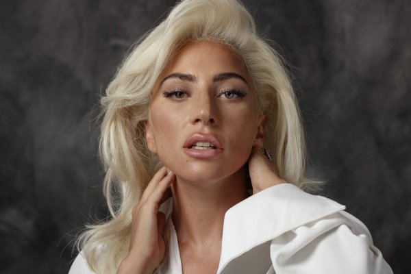 LADY GAGA CONFIRMA LAS FECHAS REPROGRAMADAS DE SU GIRA MUNDIAL “CHROMATICA BALL”