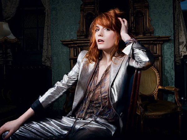 FLORENCE WELCH HABLO DE SU NUEVO ÁLBUM “DANCE FEVER”