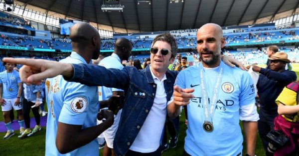 Noel Gallagher recibió un cabezazo en la final del Manchester City