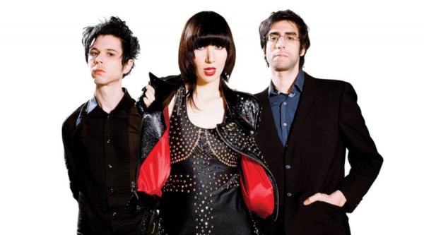 Después de 9 años, Yeah Yeah Yeahs anunció una nueva canción