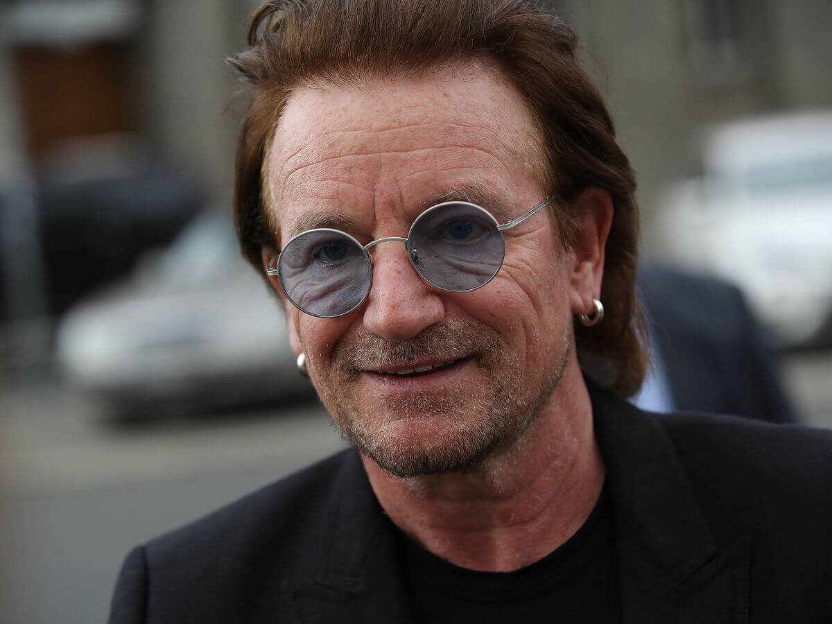 Bono reveló que tiene un medio hermano