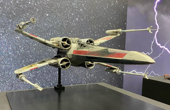 Subastan por más de 2,3 millones de dólares la maqueta de una mítica nave de Star Wars