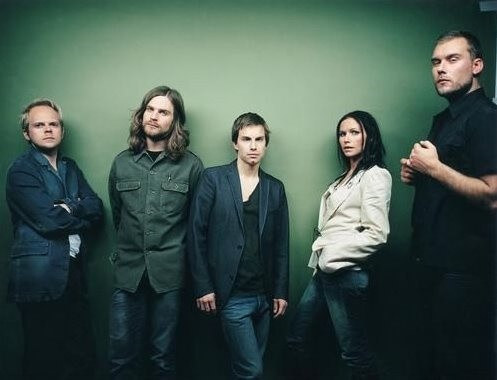 Tras 17 años, hay nuevo material de The Cardigans