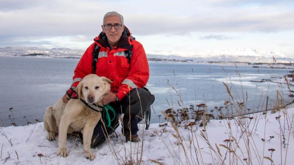 Un perro salvó a un esquiador enterrado bajo un metro y medio de nieve en Ushuaia