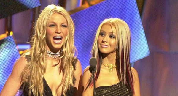 Christina Aguilera dejó de seguir a Britney Spears por un mensaje gordofóbico
