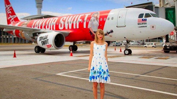Con su jet privado, Taylor Swift es la celebridad que más contamina