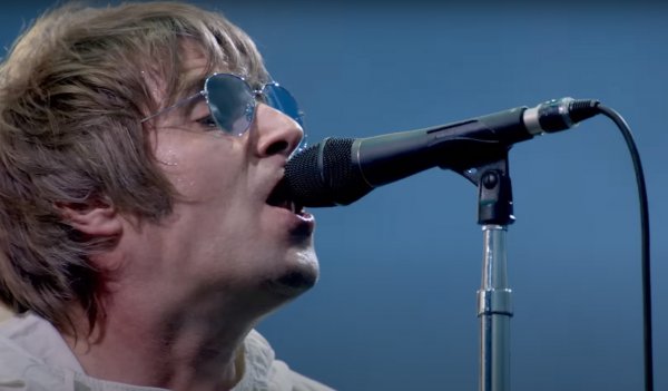 Liam Gallagher revela el tráiler de su documental ‘Knebworth 22’