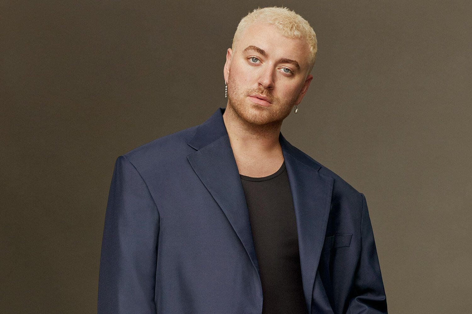 Sam Smith compartió los detalles de su nuevo álbum “Gloria”