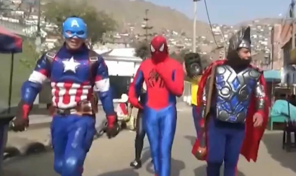 Policías se disfrazaron de Avengers y detuvieron a una banda narco