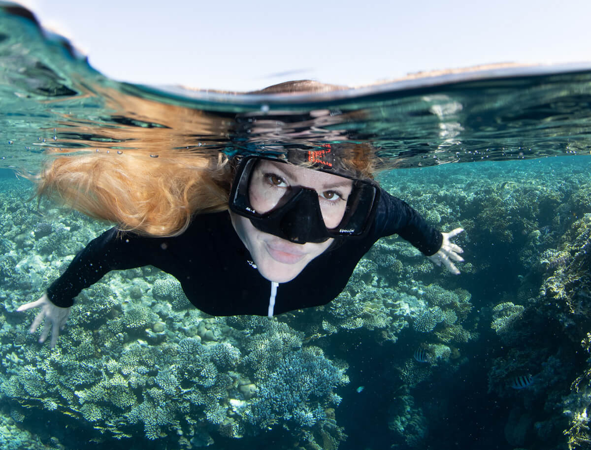 Cambio climático: Ellie Goulding llama a proteger los arrecifes de coral