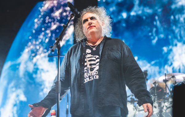 Robert Smith aclaró que The Cure no actuará en la ceremonia de Qatar 2022