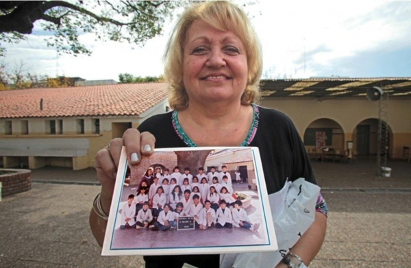 La primera maestra de Messi le escribió una carta y sueña con volver a abrazarlo