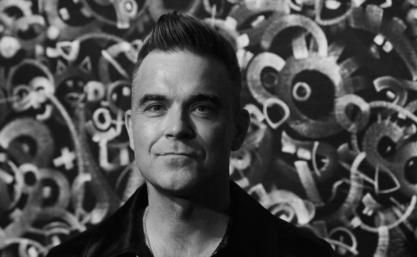 Se vienen dos nuevos álbumes de Robbie Williams en 2023