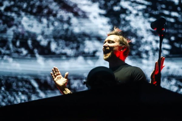David Guetta brindó un show magistral en el Movistar Arena
