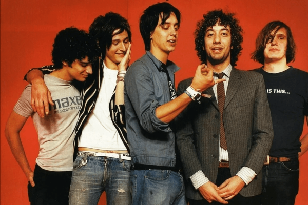 The Strokes compartió una versión inédita de ‘The Modern Age’