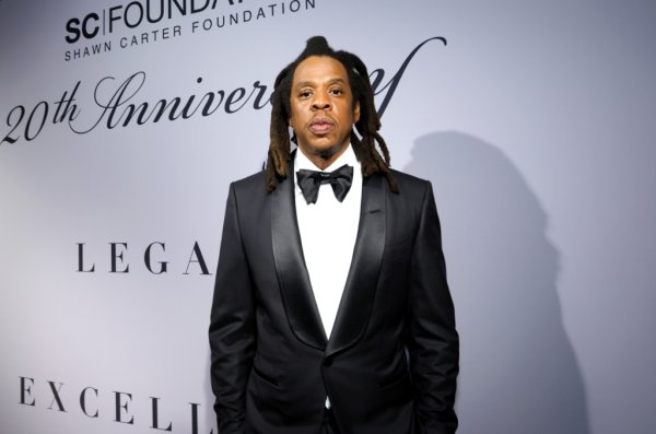 La fundación de Jay-Z recaudó 20 millones de dólares