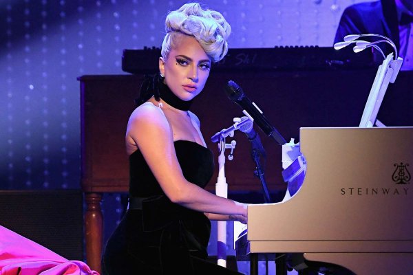 Lady Gaga vuelve a Las Vegas con un show de jazz y piano